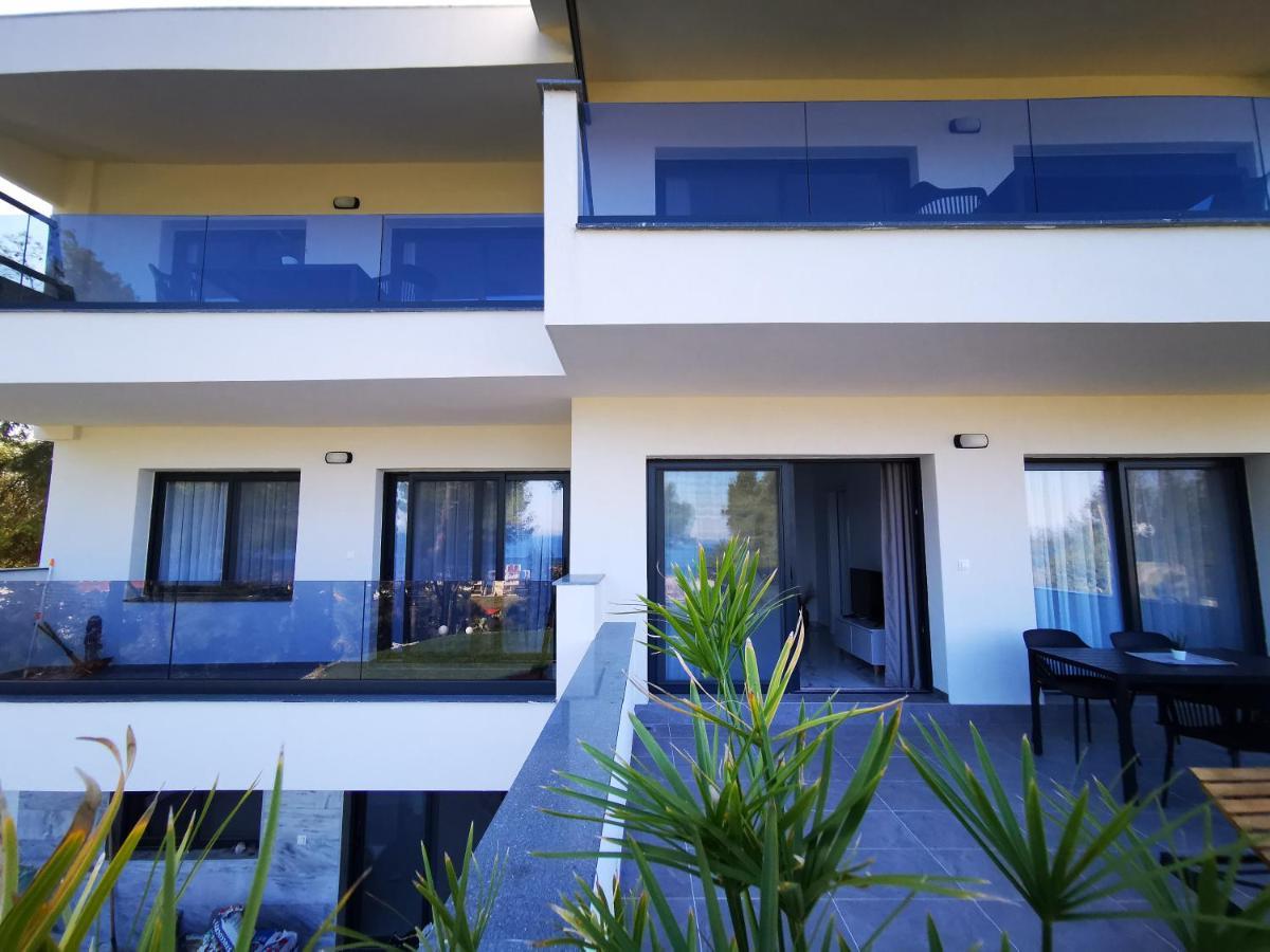 Pine Resort Polychrono Exterior photo